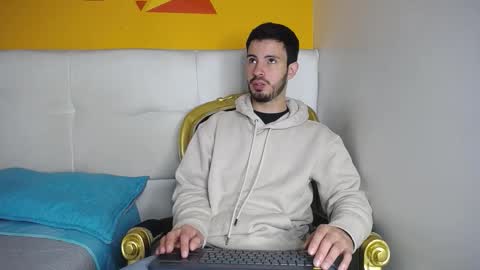 LiamLuxe online show from September 13, 12:28 pm