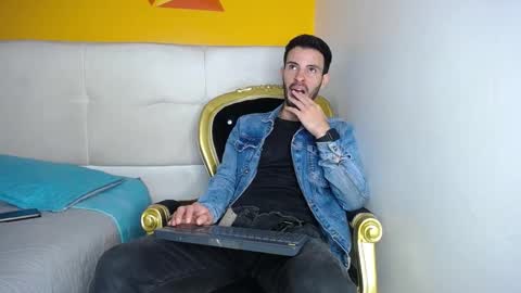 LiamLuxe online show from September 9, 2:49 pm