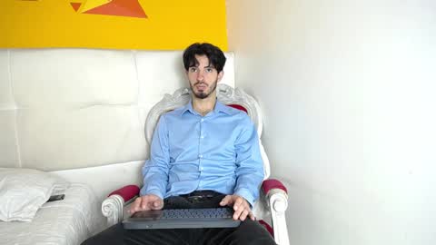 LiamLuxe online show from December 9, 12:09 pm