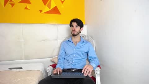 LiamLuxe online show from December 30, 12:20 pm