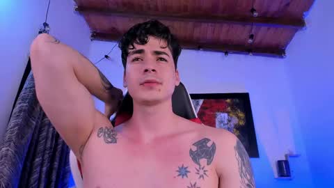 Snapshot of liamwyatt_ chatting on September 14, 3:19 am liamwyatt_ online show from September 14, 3:19 am