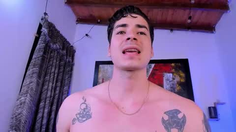 Snapshot of liamwyatt_ chatting on September 21, 3:17 am liamwyatt_ online show from September 21, 3:17 am