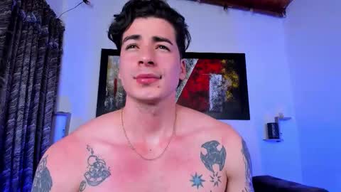 Snapshot of liamwyatt_ chatting on October 11, 5:11 am liamwyatt_ online show from October 11, 5:11 am
