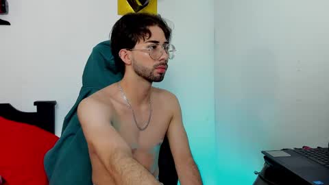 lianxxx8 online show from January 7, 3:26 am