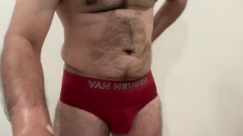 lickac5 online show from March 1, 6:26 am