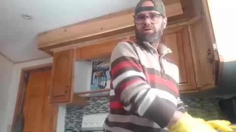 St pierre online show from December 2, 2:20 pm