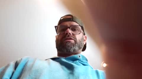 St pierre online show from November 15, 5:26 pm