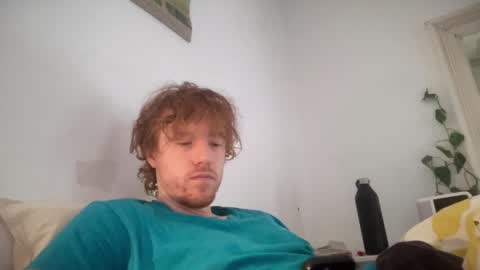 Snapshot of lilginge1 chatting on January 15, 9:35 am lilginge1 online show from January 15, 9:35 am