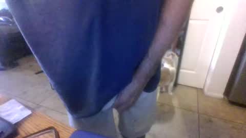 Snapshot of lilpackage69 chatting on October 5, 7:18 pm lilpackage69 online show from October 5, 7:18 pm