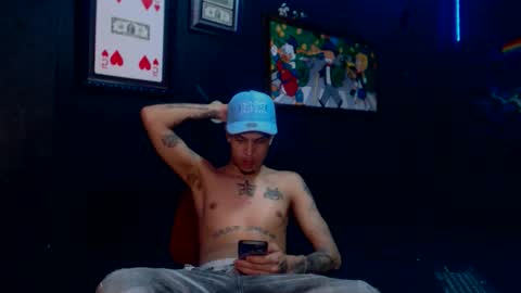 Snapshot of lilray99 chatting on January 7, 8:26 am ONLYFANS online show from January 7, 8:26 am