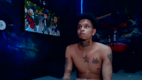 Snapshot of lilray99 chatting on March 5, 2:03 am ONLYFANS online show from March 5, 2:03 am