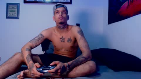  ONLYFANS   online show from October 11, 5:55 am