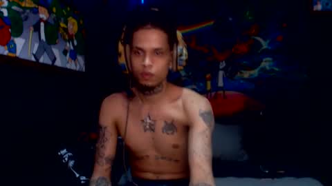 Snapshot of lilray99 chatting on February 21, 8:06 am ONLYFANS online show from February 21, 8:06 am