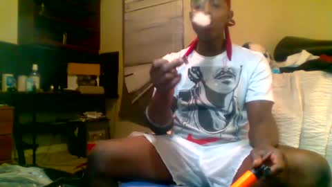 Snapshot of lincolnlongdick chatting on January 5, 8:22 am Richie Rich online show from January 5, 8:22 am