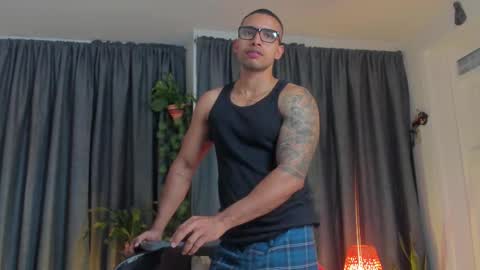 lincom amith online show from September 18, 10:56 pm