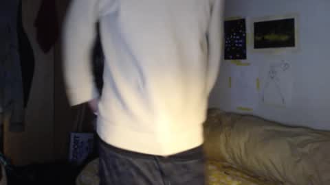 littlealien7 online show from November 12, 6:30 am