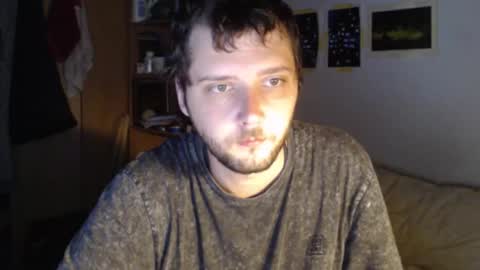 Snapshot of littlealien7 chatting on October 17, 6:06 am littlealien7 online show from October 17, 6:06 am
