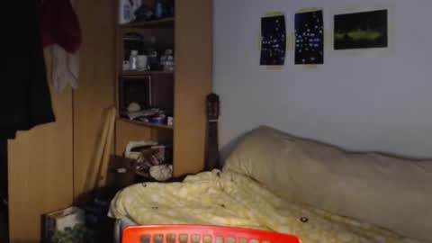 Snapshot of littlealien7 chatting on September 21, 8:14 am littlealien7 online show from September 21, 8:14 am