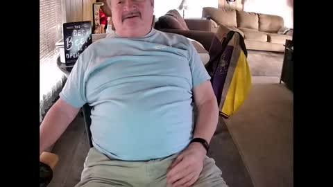 Littled83057 online show from October 16, 5:43 pm