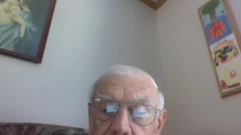 Littleone 6 online show from October 24, 3:25 pm