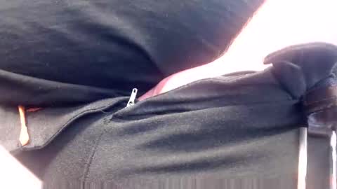 Snapshot of littlesweetcockcumshot chatting on March 7, 9:29 am littlesweetcockcumshot online show from March 7, 9:29 am