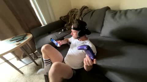 Snapshot of littlethiqself chatting on October 28, 4:42 pm Anon interracial gay fuck online show from October 28, 4:42 pm