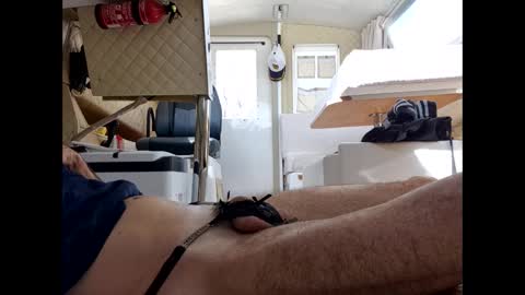 Lo82 online show from March 10, 11:55 am