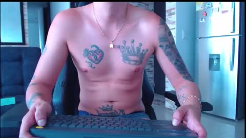 lobito_xxxl online show from November 13, 8:46 pm