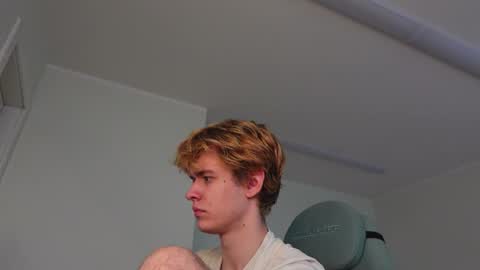 LOGAN FRASER online show from November 15, 1:13 pm