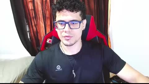 Loganandrwz online show from February 2, 7:22 pm