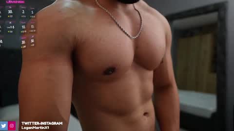 loganmartinx online show from September 23, 12:21 am