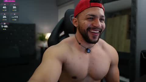 loganmartinx online show from October 13, 12:38 am