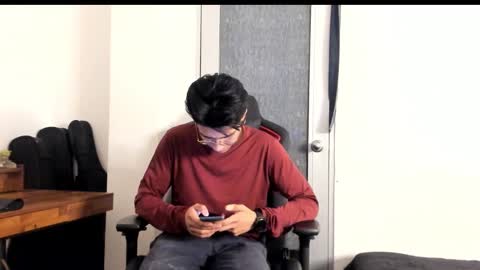 Snapshot of logannick chatting on September 15, 7:21 am Logan online show from September 15, 7:21 am