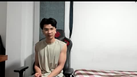 Snapshot of logannick chatting on September 9, 7:41 am Logan online show from September 9, 7:41 am