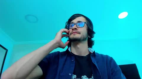 Snapshot of loggan_donnelly chatting on February 8, 10:29 pm Loggan online show from February 8, 10:29 pm
