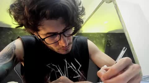 Snapshot of loggan_donnelly chatting on September 17, 10:11 pm Loggan online show from September 17, 10:11 pm