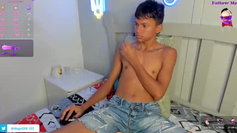 LOUIS online show from November 3, 3:21 am