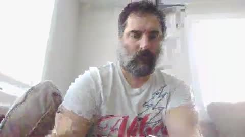 THE SEXIEST MAN ALIVE online show from February 21, 1:22 pm