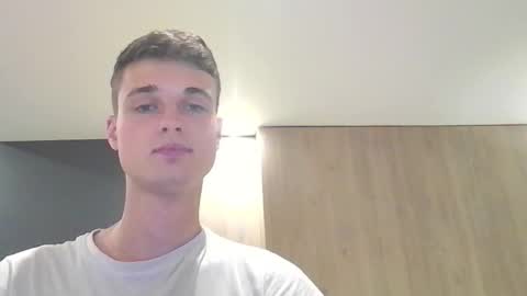 Snapshot of london_tomy chatting on September 24, 2:11 am london_tomy online show from September 24, 2:11 am