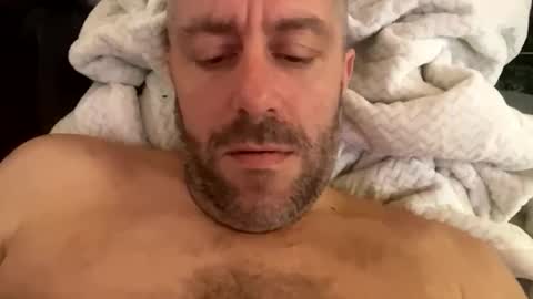 Snapshot of londonsbigbenxxx chatting on September 29, 8:24 am londonsbigbenxxx online show from September 29, 8:24 am