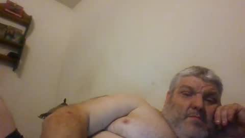 lonelytech72 online show from December 8, 6:39 pm