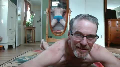 Snapshot of longbowrider555 chatting on February 3, 6:39 pm Jeff online show from February 3, 6:39 pm