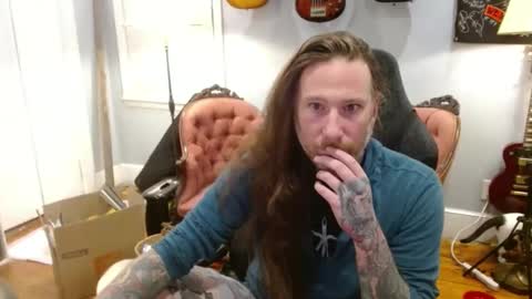 longhair online show from November 4, 6:47 am