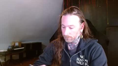 longhair online show from February 1, 11:16 pm