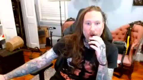 longhair online show from June 14, 1:35 pm