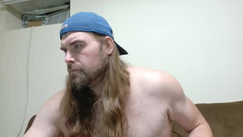 longhairedfreak1921 online show from October 9, 2:44 pm
