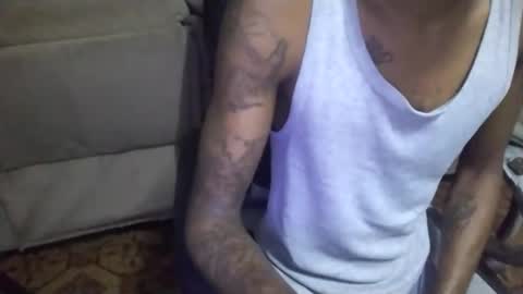Snapshot of longshaft_ chatting on September 15, 12:17 pm longshaft_ online show from September 15, 12:17 pm