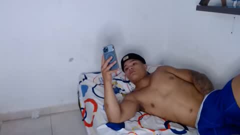 Dominic online show from November 22, 4:56 am