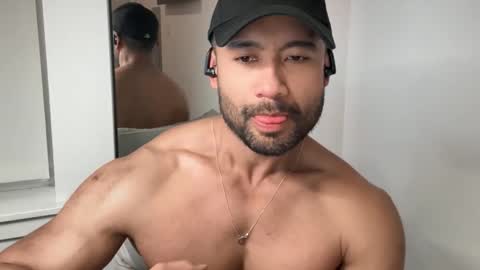 Cale online show from February 10, 12:32 pm