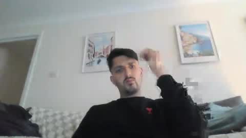 louie_dog online show from June 8, 12:39 pm
